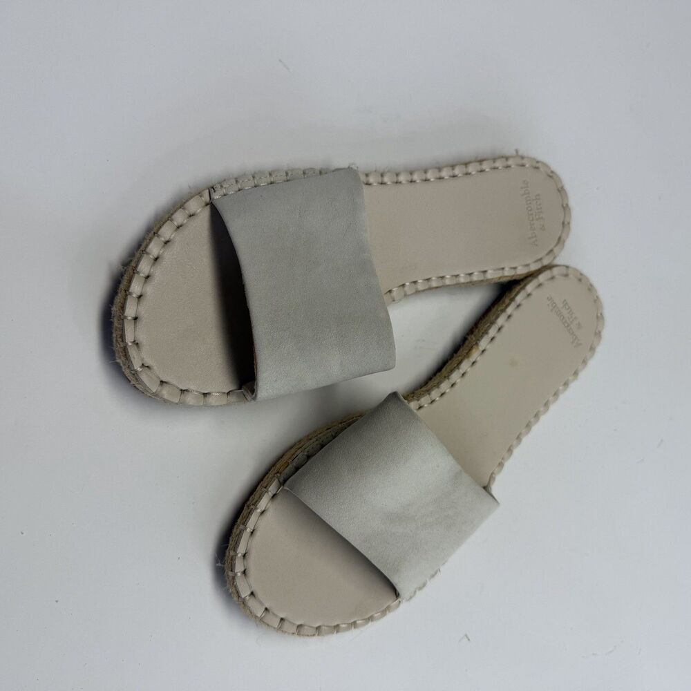 ABERCROMBIE & FITCH Women's Size 6 Faux Suede Espadrille Slide Sandals White